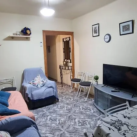 Piso A 3 Minutos De La Playa Del Zapillo Apartment *
